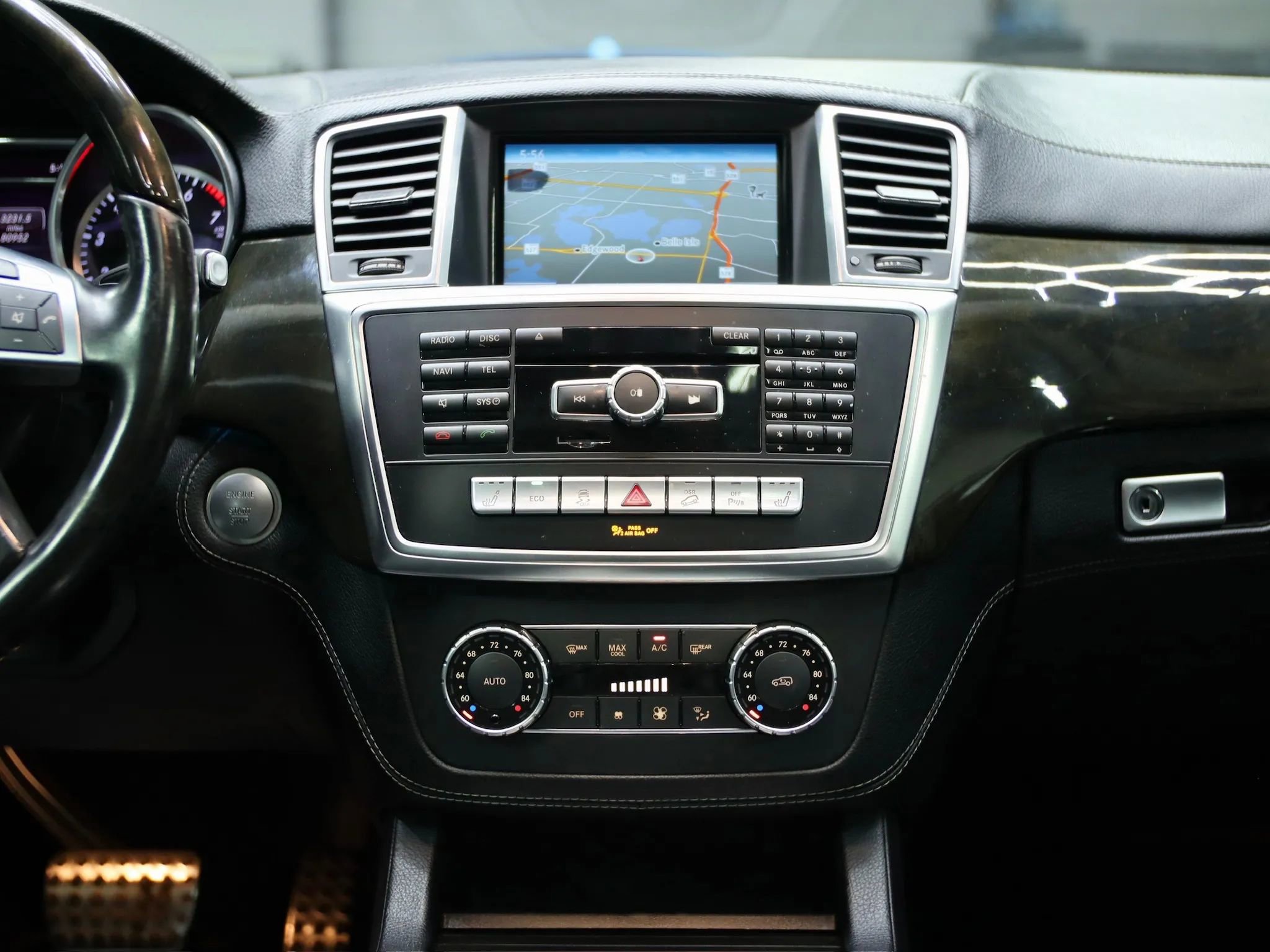 Used 2015 Mercedes-Benz ML 400 4MATIC image 32