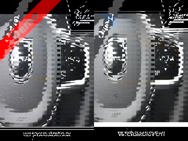 New 2025 Volvo XC90 B5 Core w/ Protection Package image 14