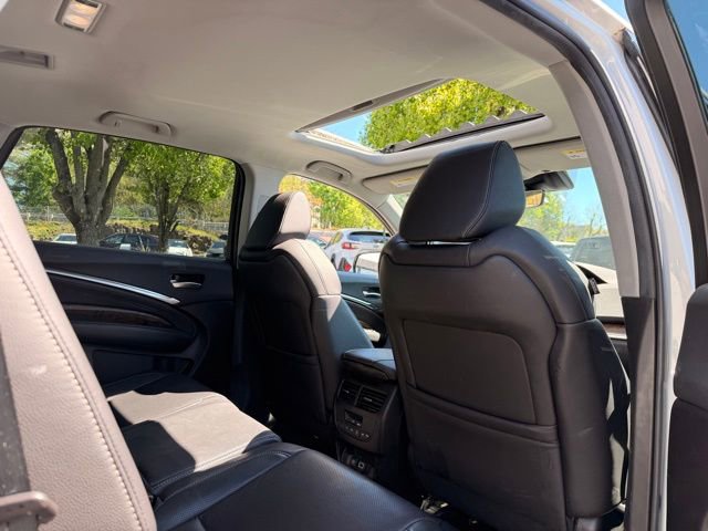 Used 2020 Acura MDX SH-AWD w/ Technology Package image 3