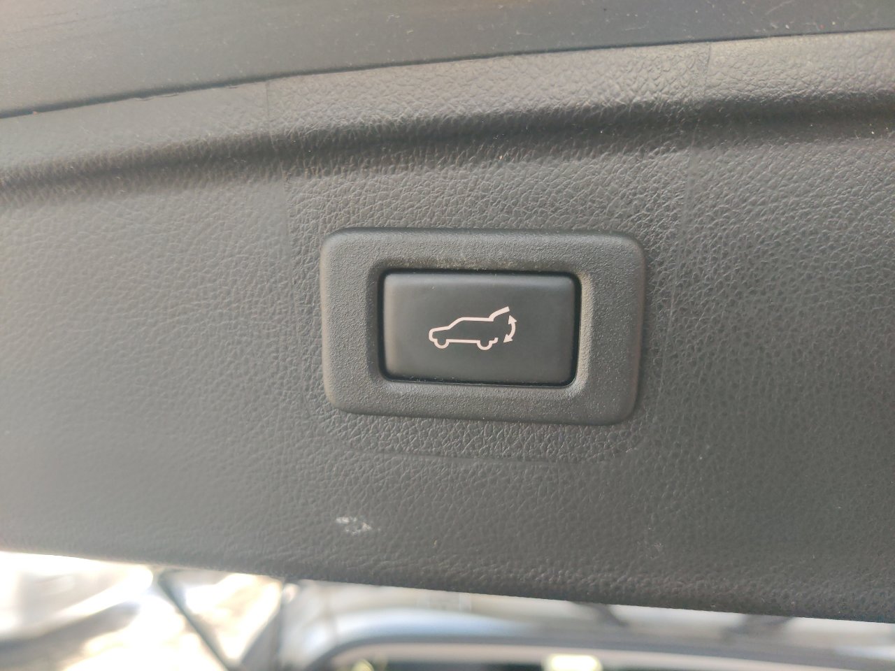 Used 2019 Subaru Outback 2.5i Limited image 16