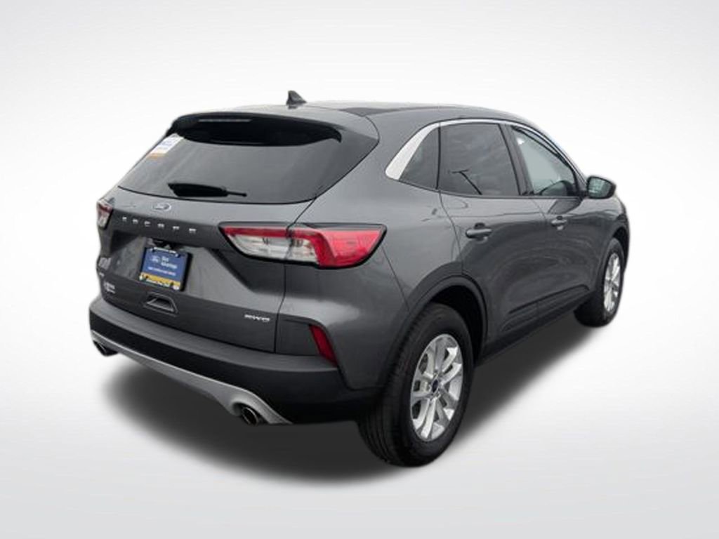 Certified 2022 Ford Escape SE w/ Cold Weather Package AWD/4WD image 7