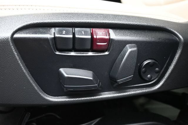Used 2022 BMW X1 sDrive28i w/ Premium Package FWD image 8