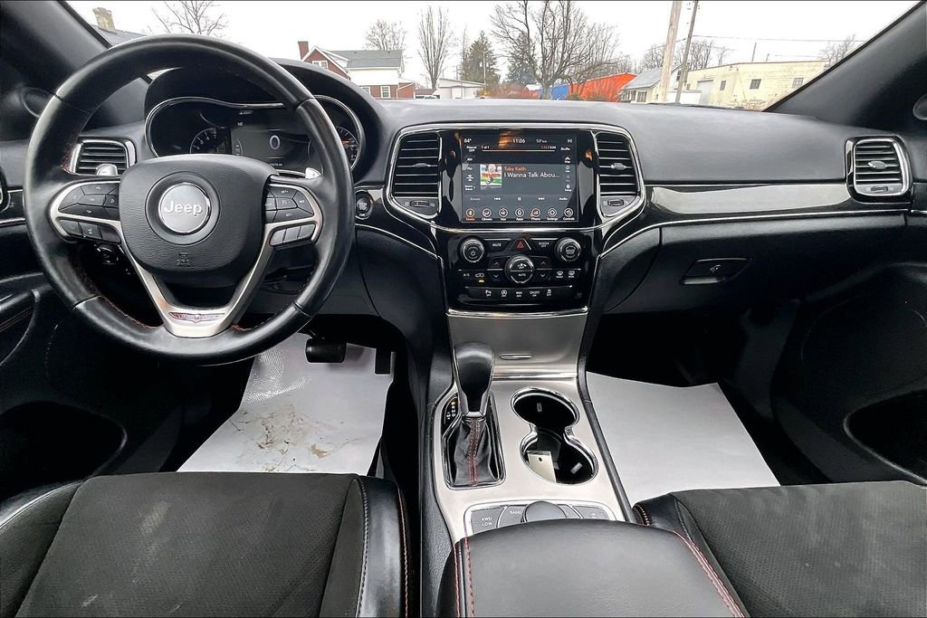 Used 2021 Jeep Grand Cherokee Trailhawk image 14