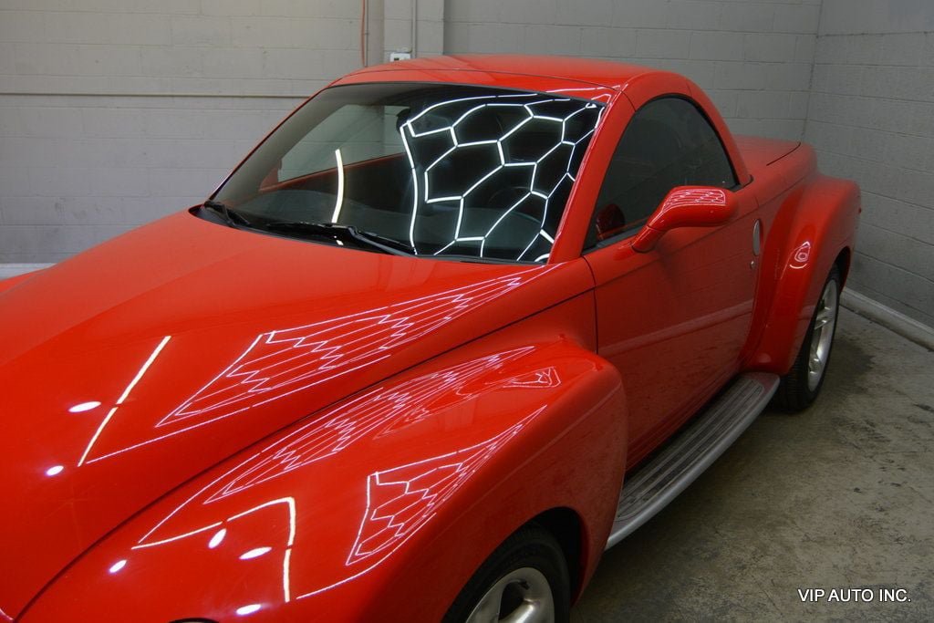 Used 2003 Chevrolet SSR w/ Preferred Equipment Group RWD image 12