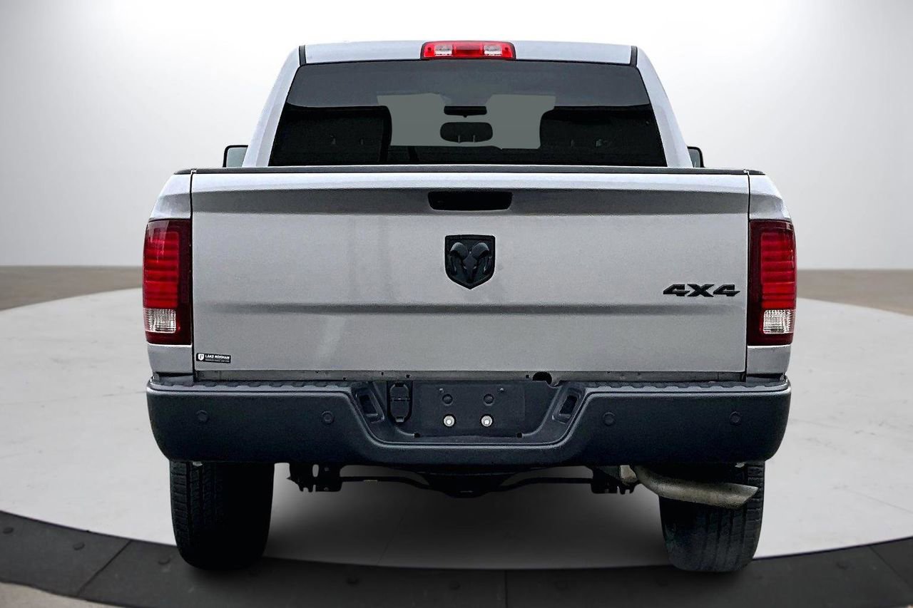 Used 2024 RAM 1500 Classic Warlock image 8