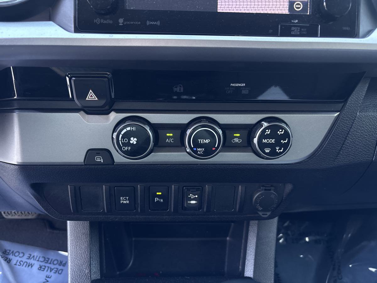 Used 2017 Toyota Tacoma SR5 w/ Tow Package image 26