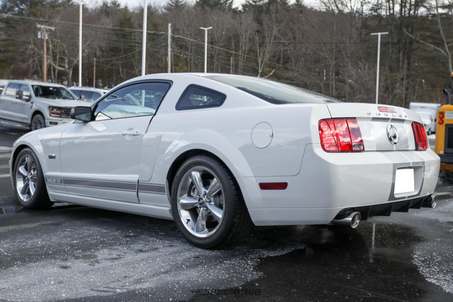 Used 2007 Ford Mustang GT RWD image 6