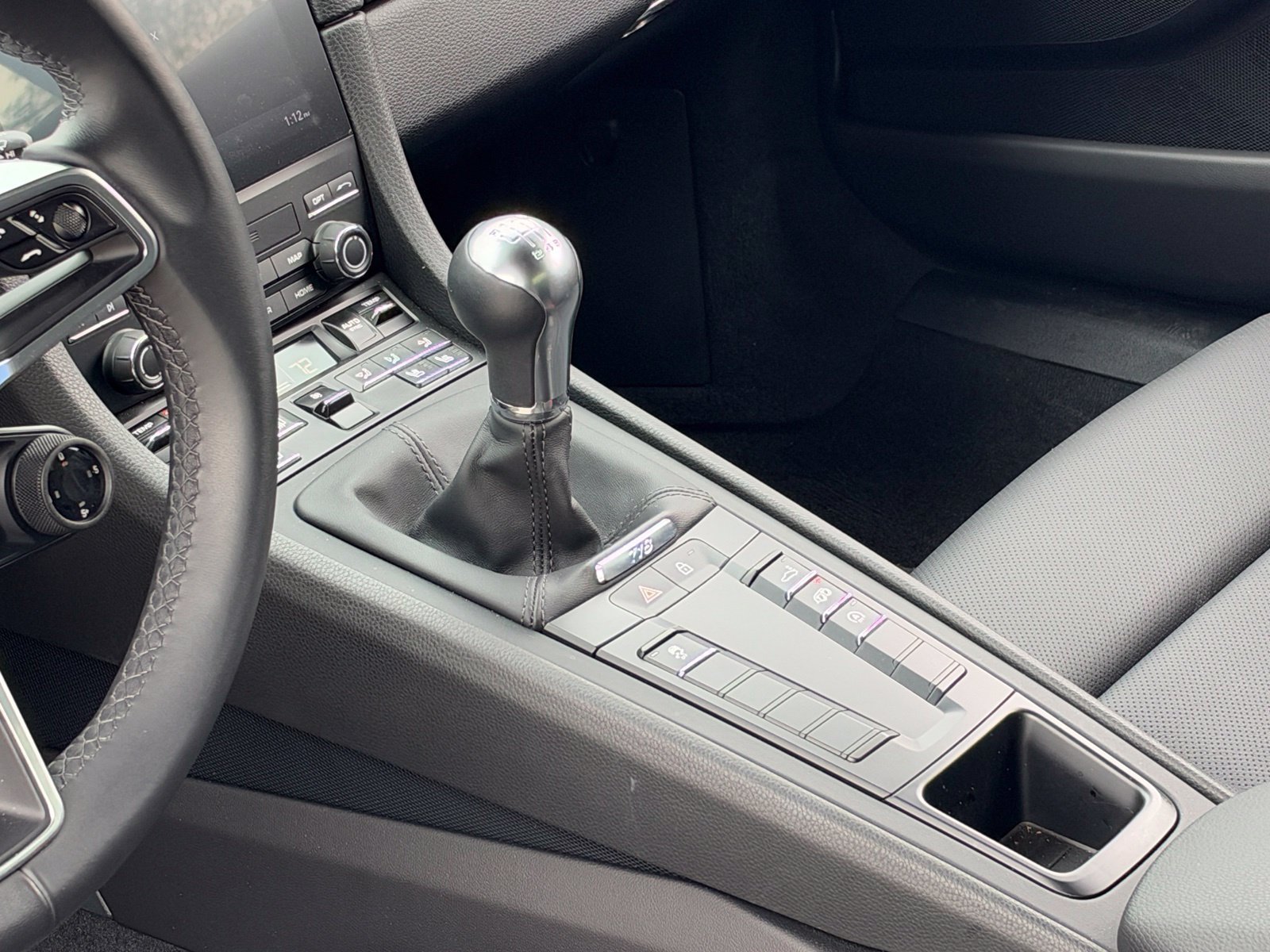 Certified 2025 Porsche 718 Cayman RWD image 27