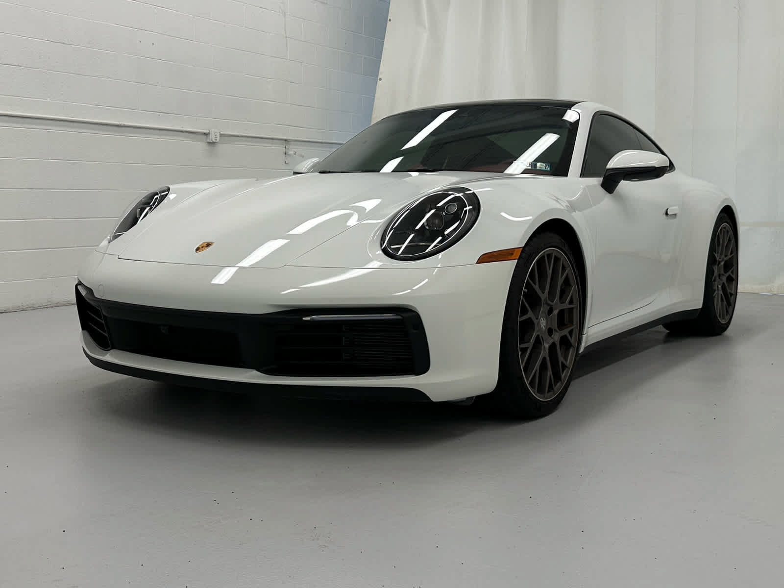 Used 2024 Porsche 911 Carrera S RWD image 4