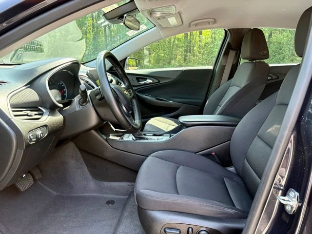 Used 2023 Chevrolet Malibu RS image 27