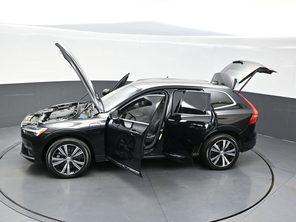 Used 2023 Volvo XC60 T8 Plus AWD/4WD image 41