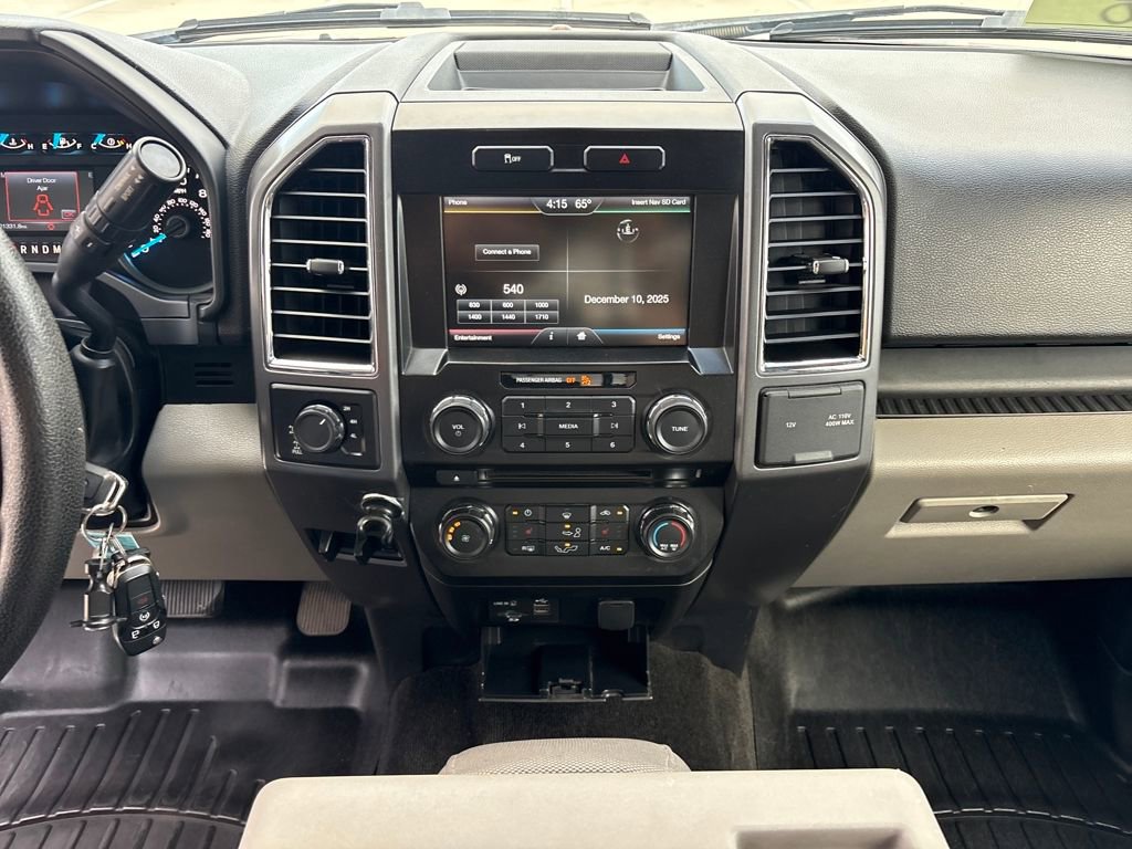 Used 2015 Ford F150 XLT w/ Equipment Group 302A Luxury image 24