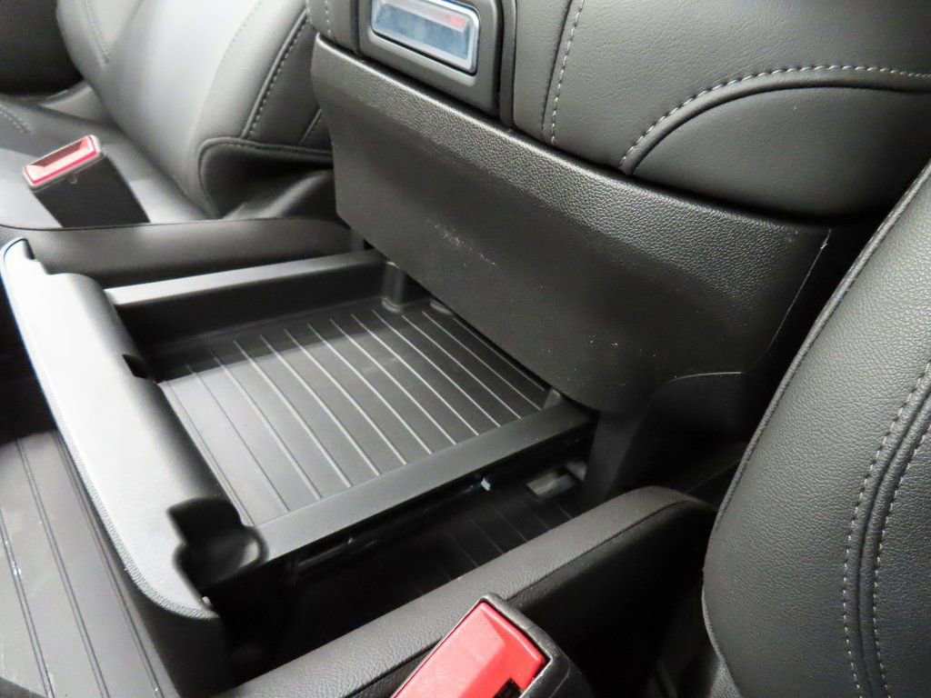 Used 2025 Chevrolet Suburban Z71 w/ Z71 Off-Road Package AWD/4WD image 27