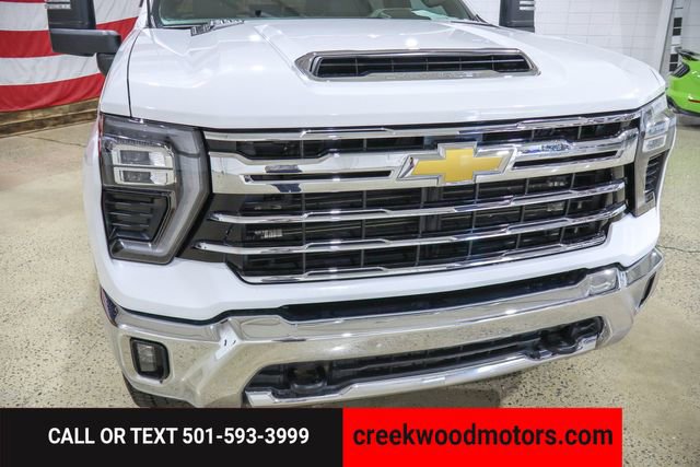 Used 2024 Chevrolet Silverado 2500 LTZ w/ LTZ Convenience Package image 24