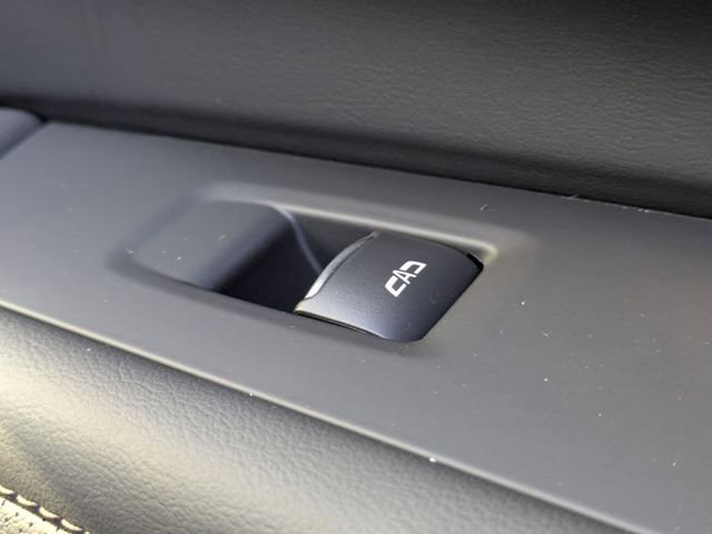 New 2026 Chevrolet Suburban High Country image 41