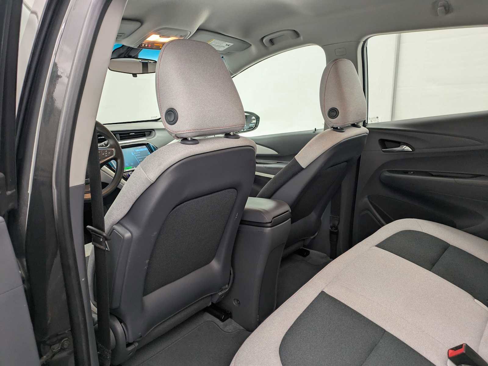 Used 2020 Chevrolet Bolt LT image 18