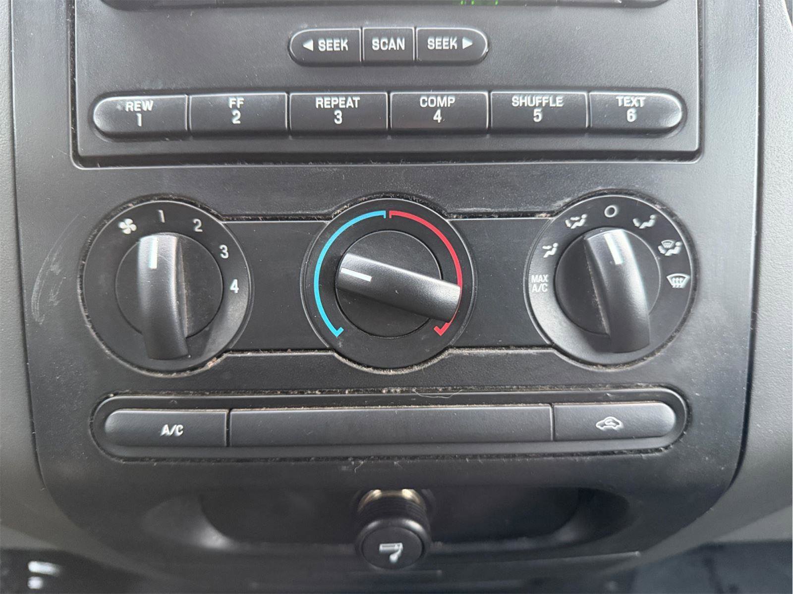 Used 2005 Ford F150 FX4 image 26