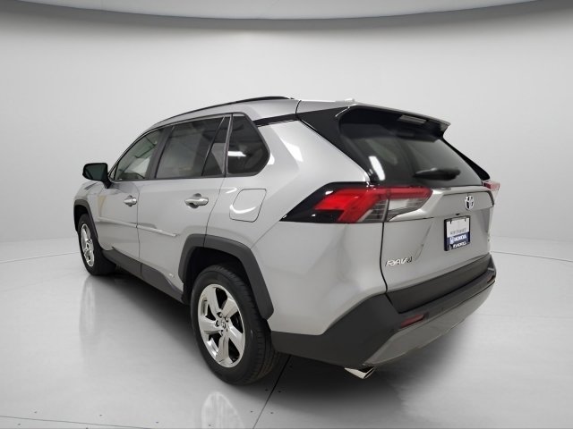 Used 2020 Toyota RAV4 Limited image 13
