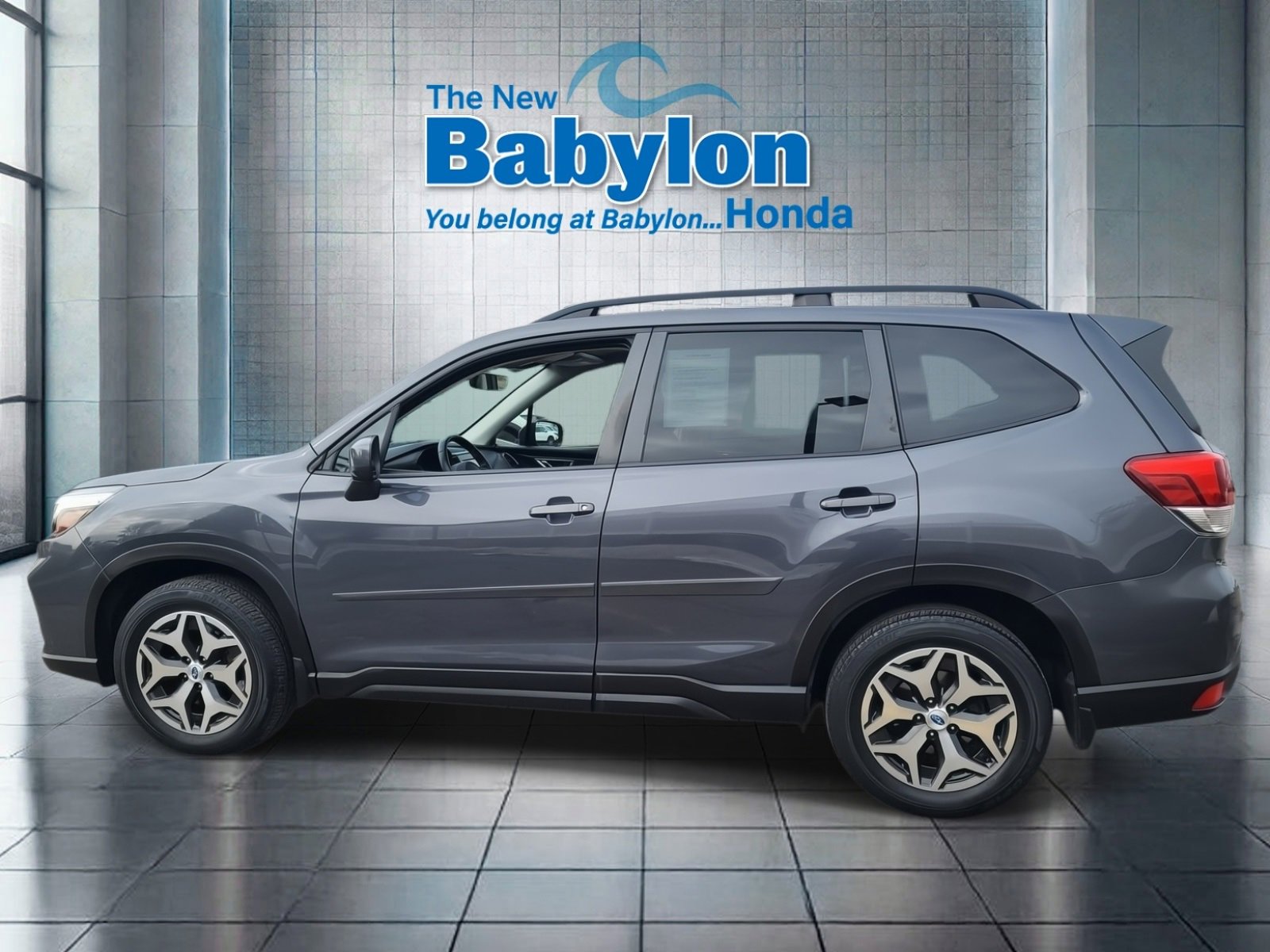 Used 2020 Subaru Forester Premium image 2