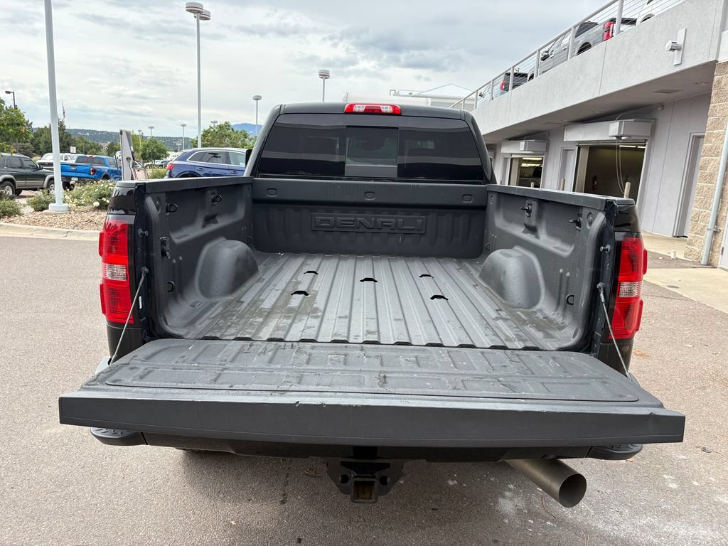 Used 2019 GMC Sierra 2500 Denali w/ Duramax Plus Package AWD/4WD image 26
