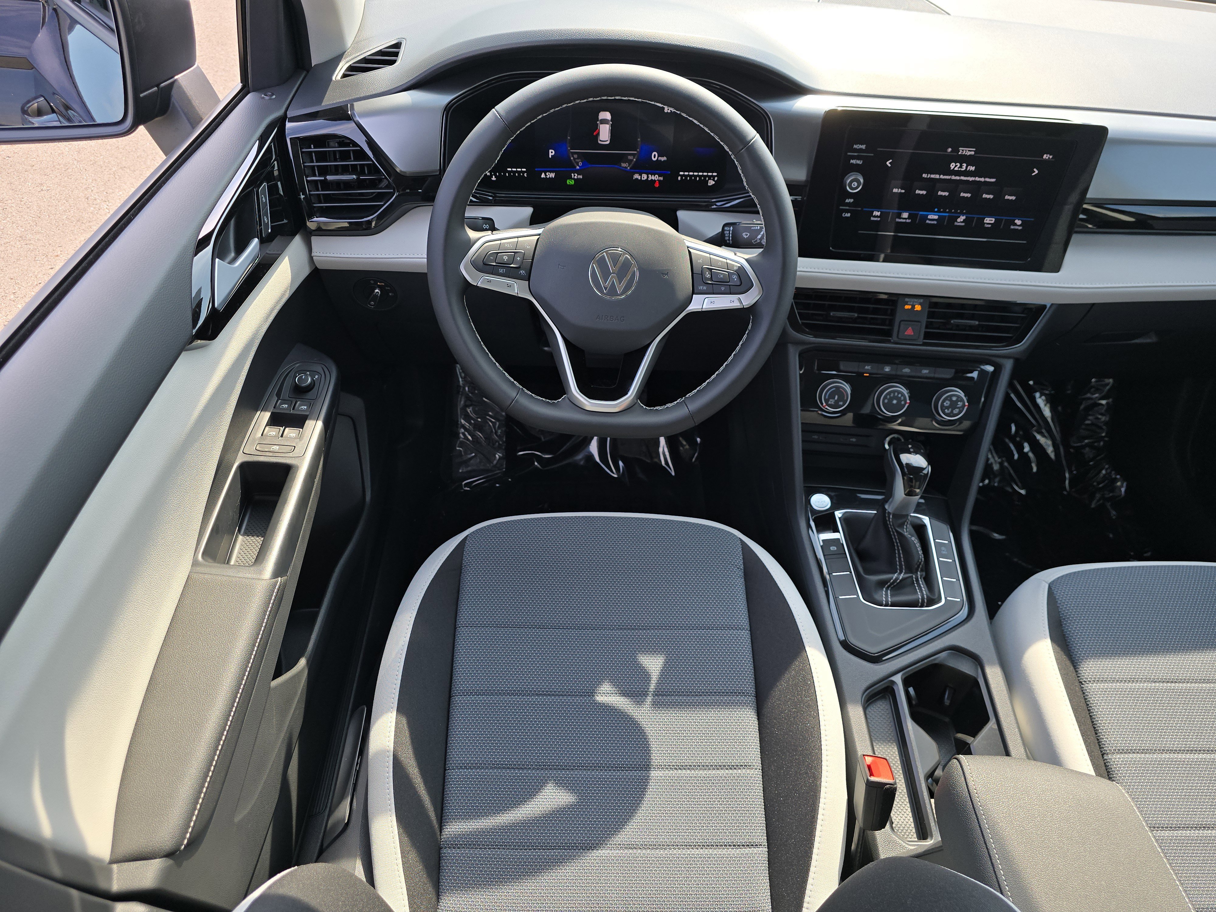 New 2025 Volkswagen Taos S image 22