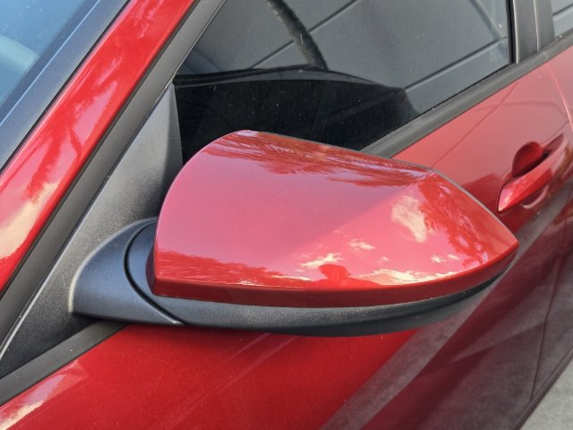 Used 2024 Hyundai Elantra SE FWD image 10