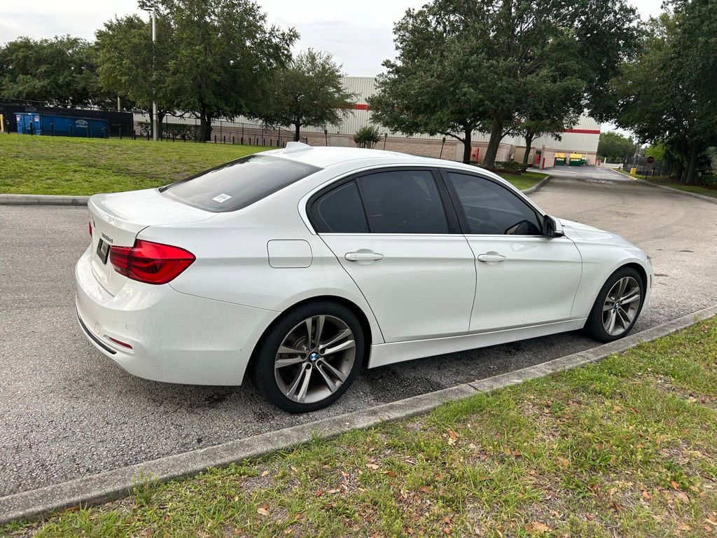 Used 2018 BMW 328d Sedan w/ Convenience Package RWD image 6