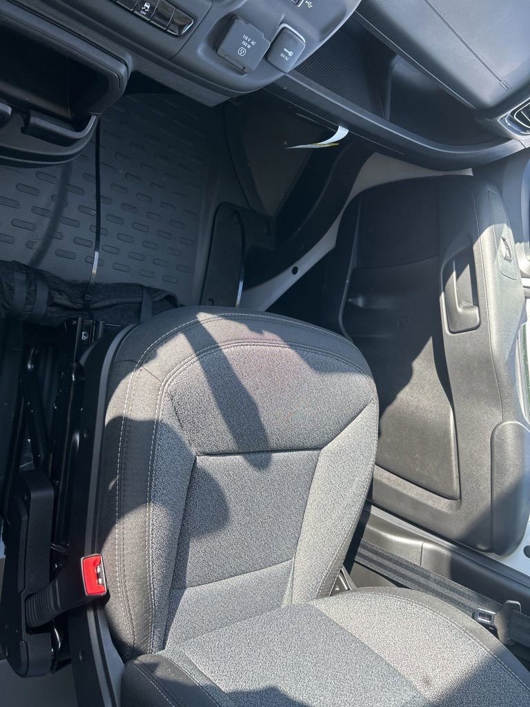New 2024 RAM ProMaster 2500 w/ Convenience Group image 26