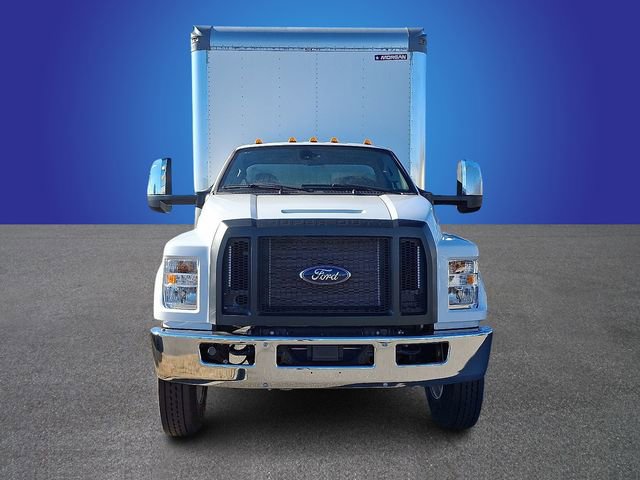 Used 2023 Ford F650 2WD Regular Cab Super Duty image 2