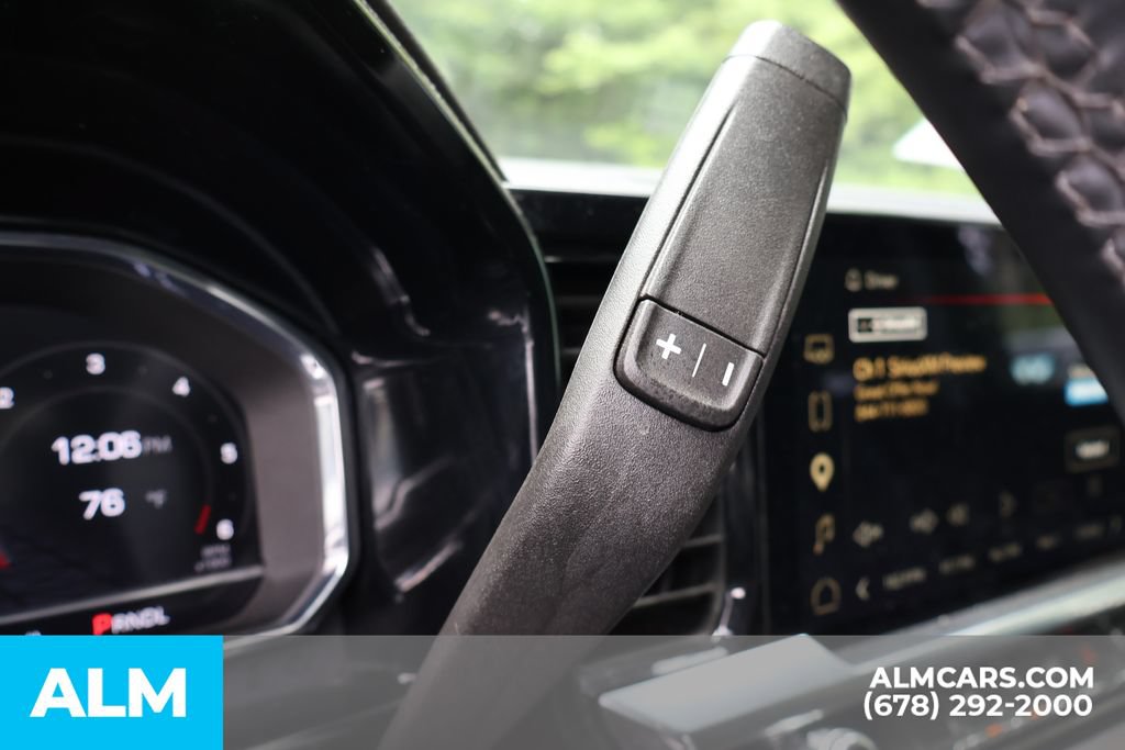 Used 2025 GMC Sierra 1500 SLT RWD image 31