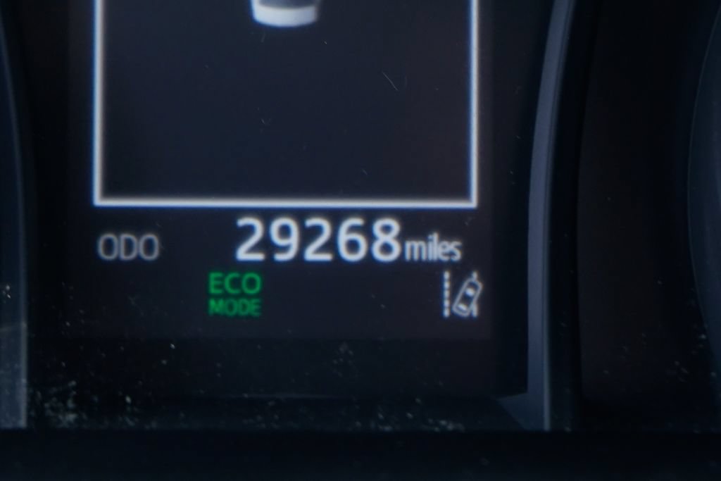 Used 2022 Toyota Camry SE FWD image 21