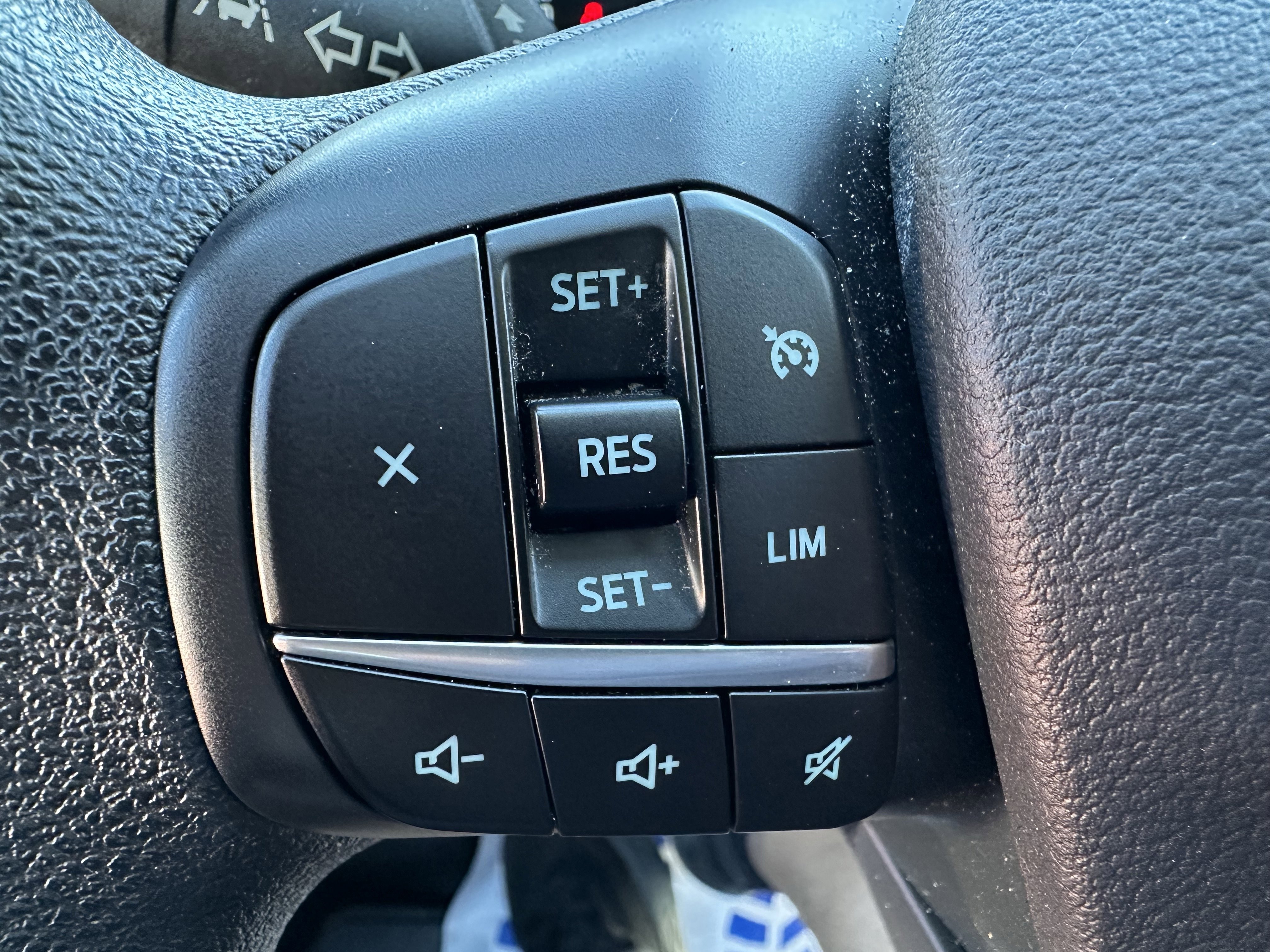 Used 2023 Ford Transit 250 XL AWD/4WD image 19