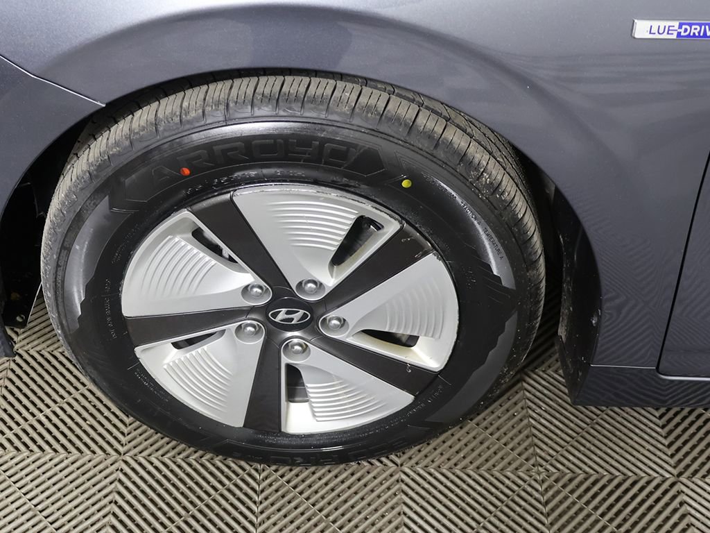 Used 2019 Hyundai Ioniq Blue image 13