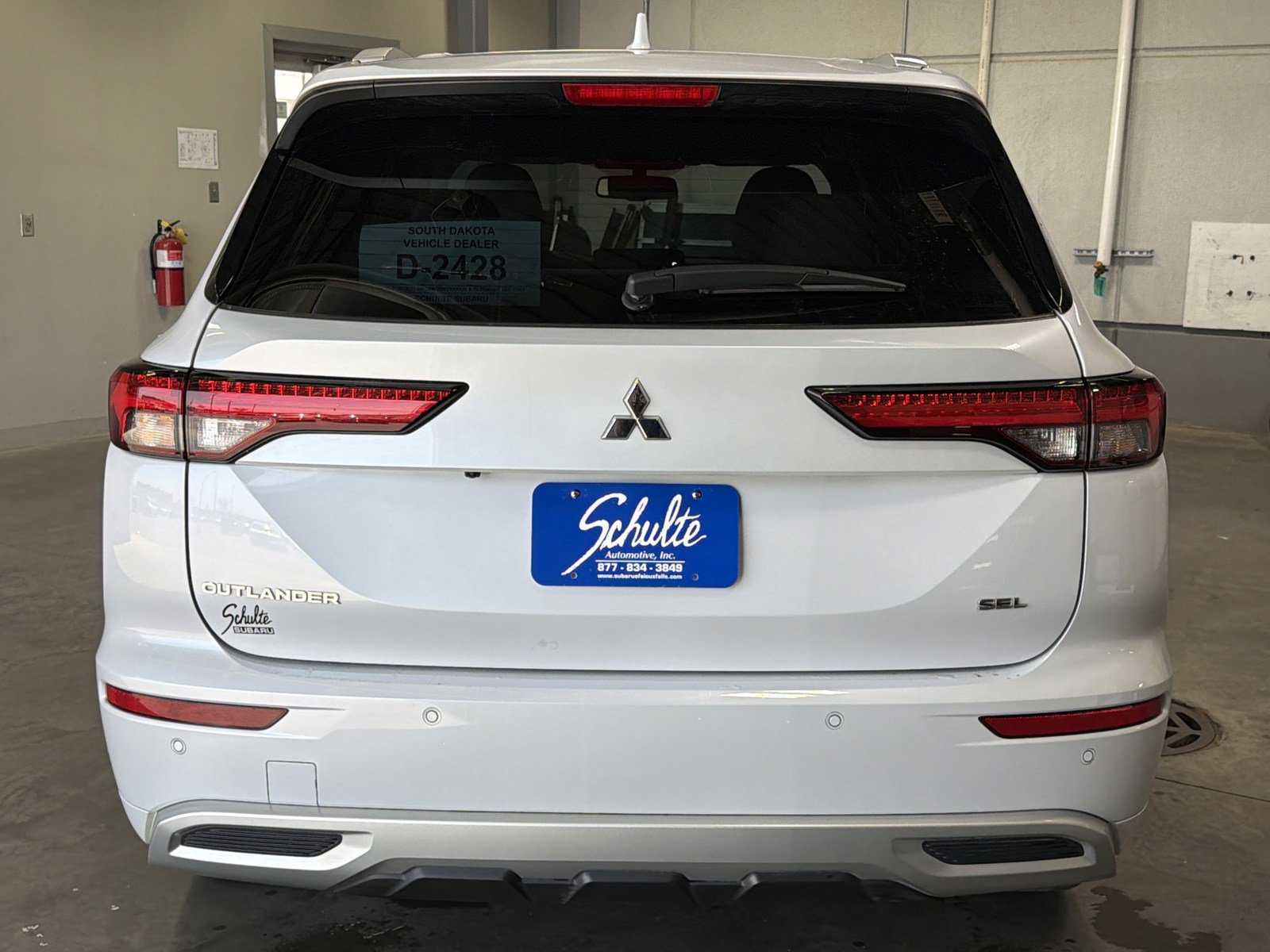 Used 2024 Mitsubishi Outlander SEL image 6
