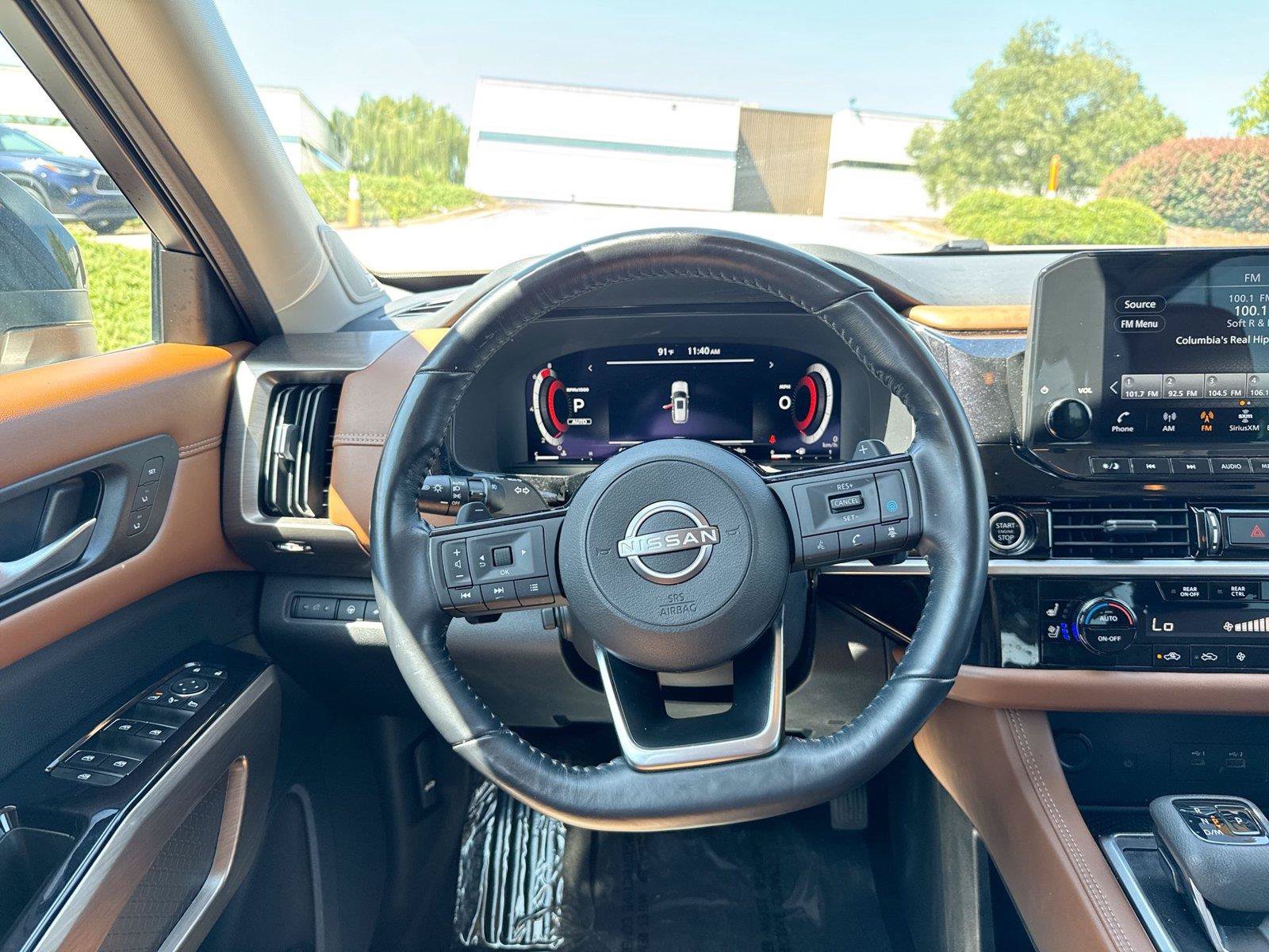 Used 2022 Nissan Pathfinder Platinum w/ Cargo Package AWD/4WD image 6