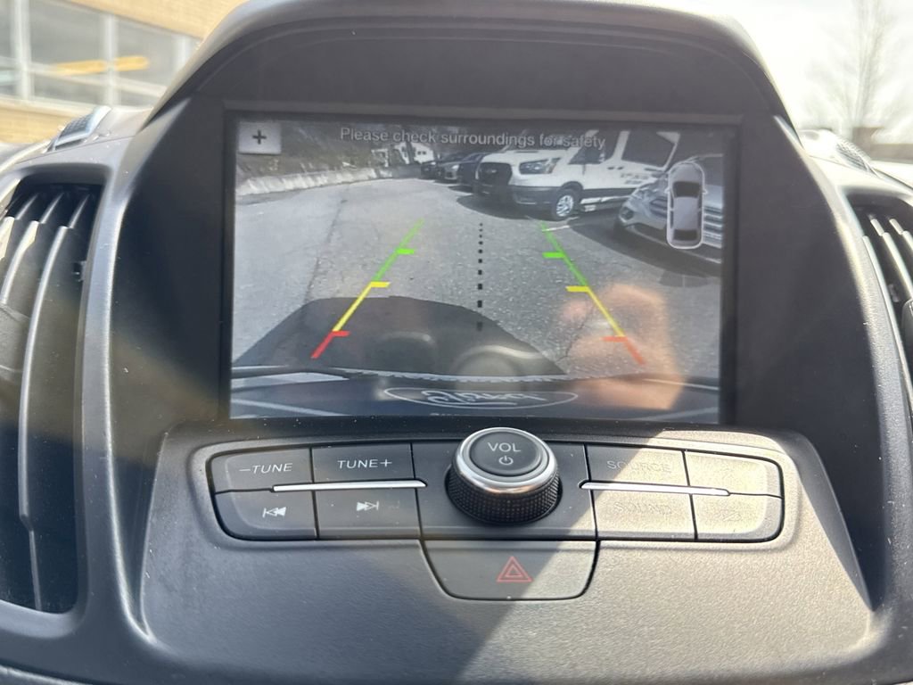 Used 2019 Ford Escape SEL image 19