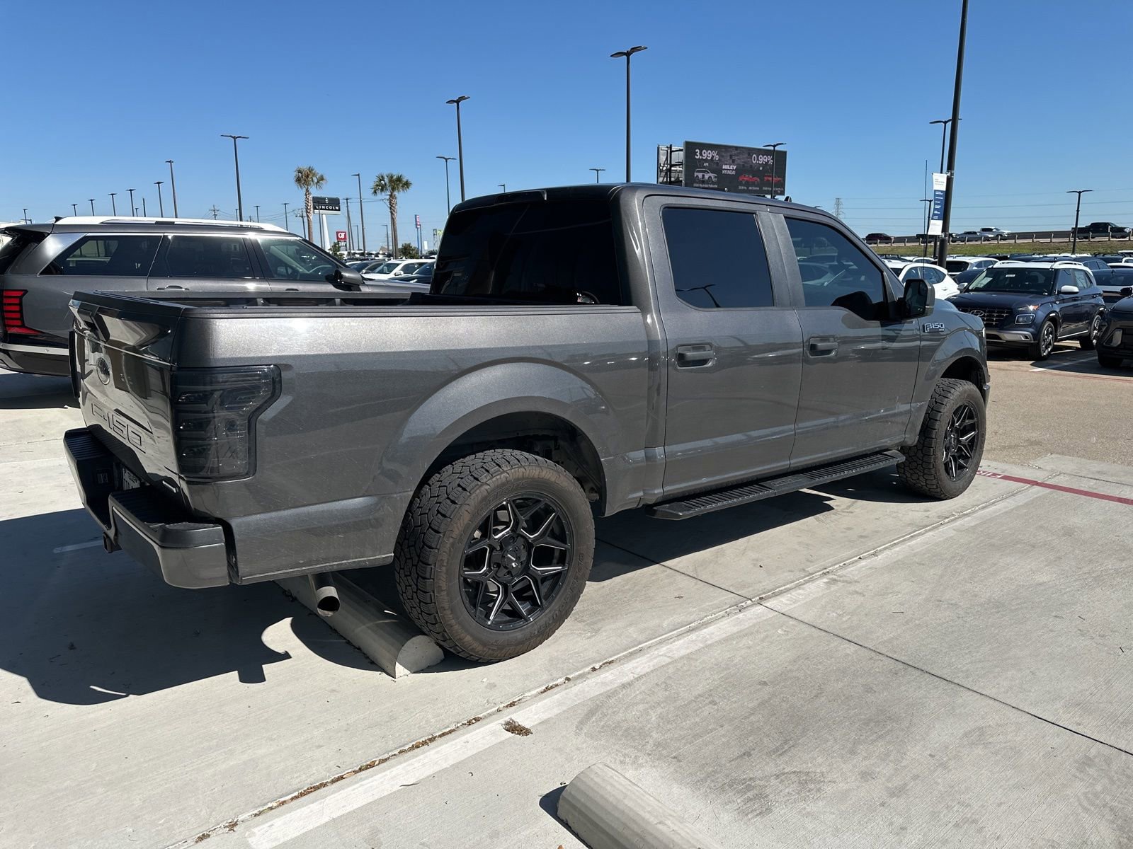 Used 2020 Ford F150 XL w/ Equipment Group 101A Mid image 9