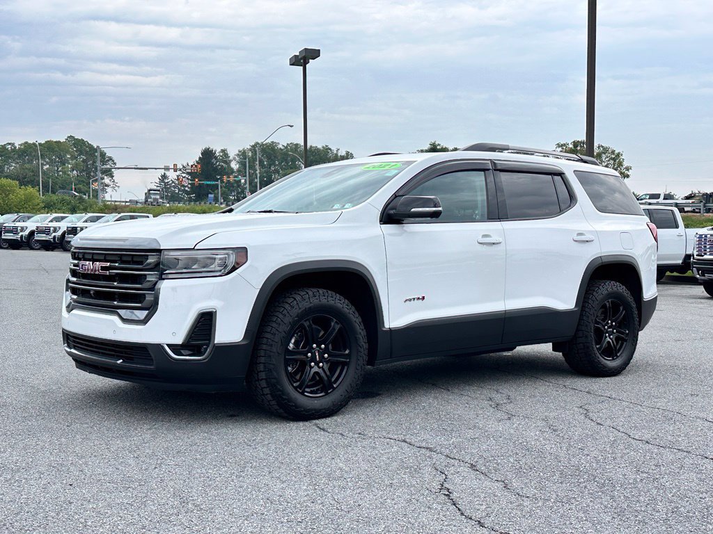 Certified 2021 GMC Acadia AT4 w/ Technology Package AWD/4WD image 2