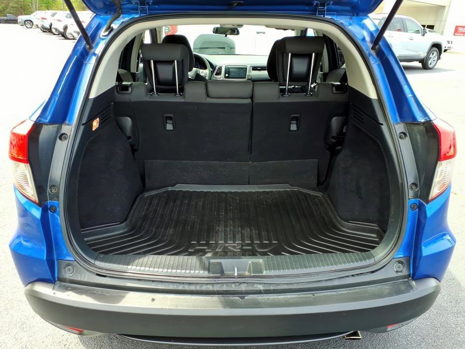 Used 2022 Honda HR-V EX image 9