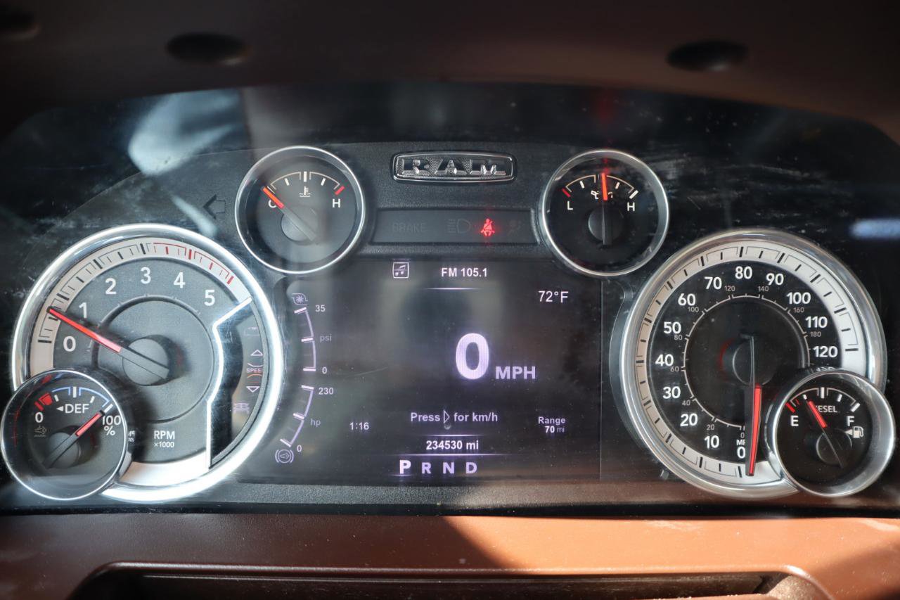 Used 2017 RAM 3500 Laramie AWD/4WD image 7