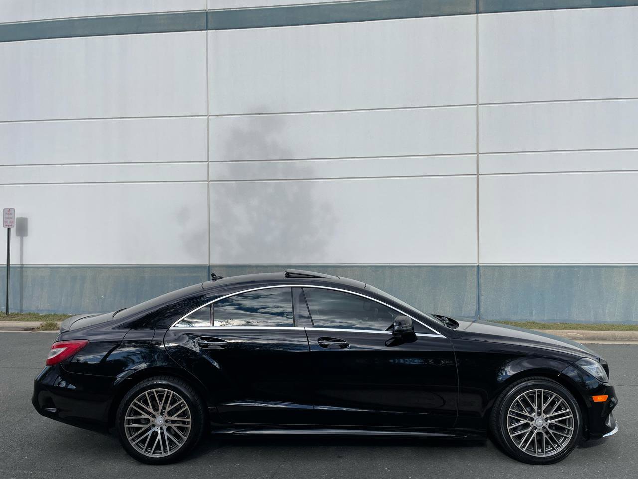 Used 2015 Mercedes-Benz CLS 400 image 8