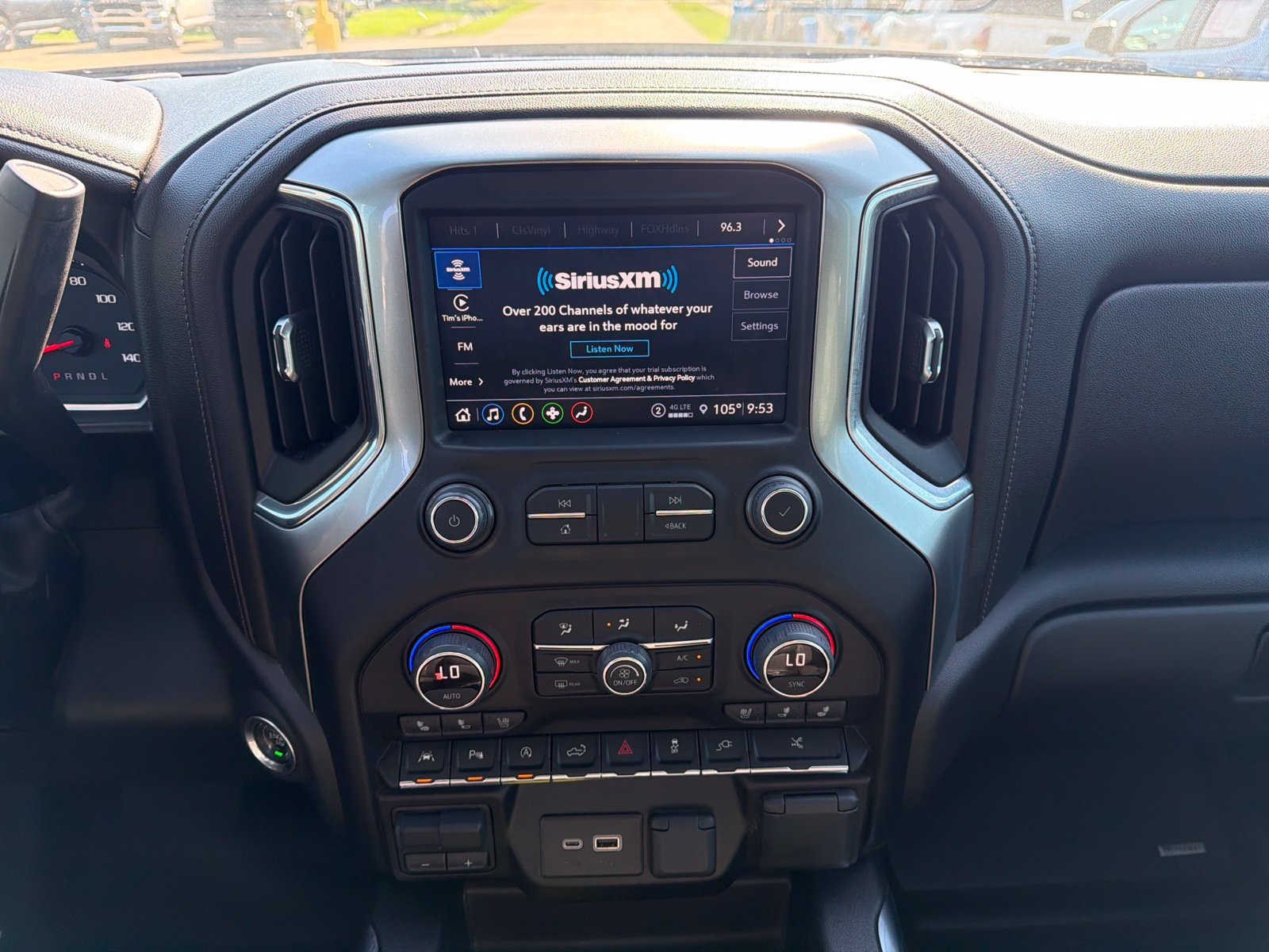 Used 2021 Chevrolet Silverado 1500 LTZ w/ Safety Package II RWD image 10