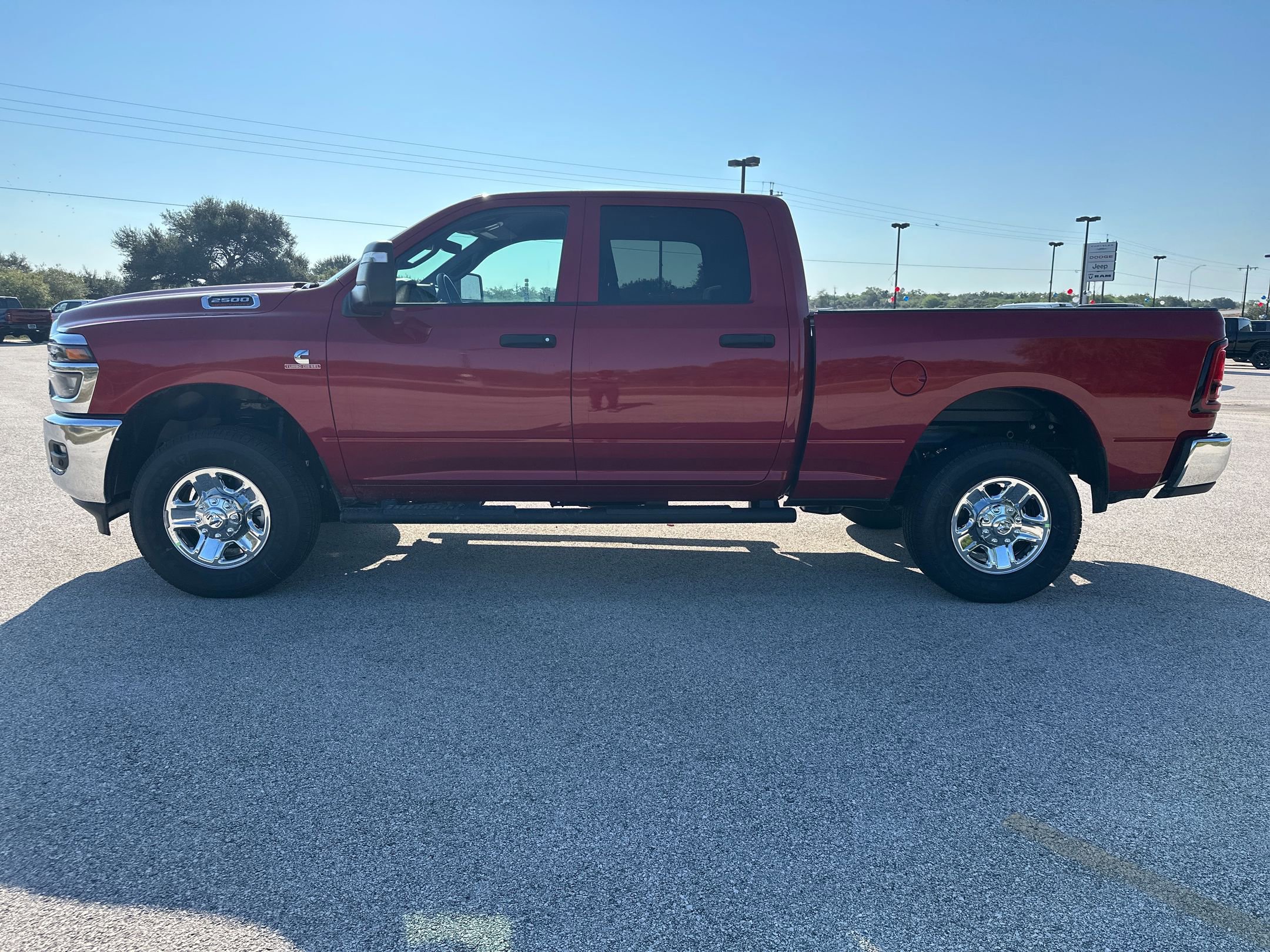 New 2026 RAM 2500 Tradesman AWD/4WD image 2