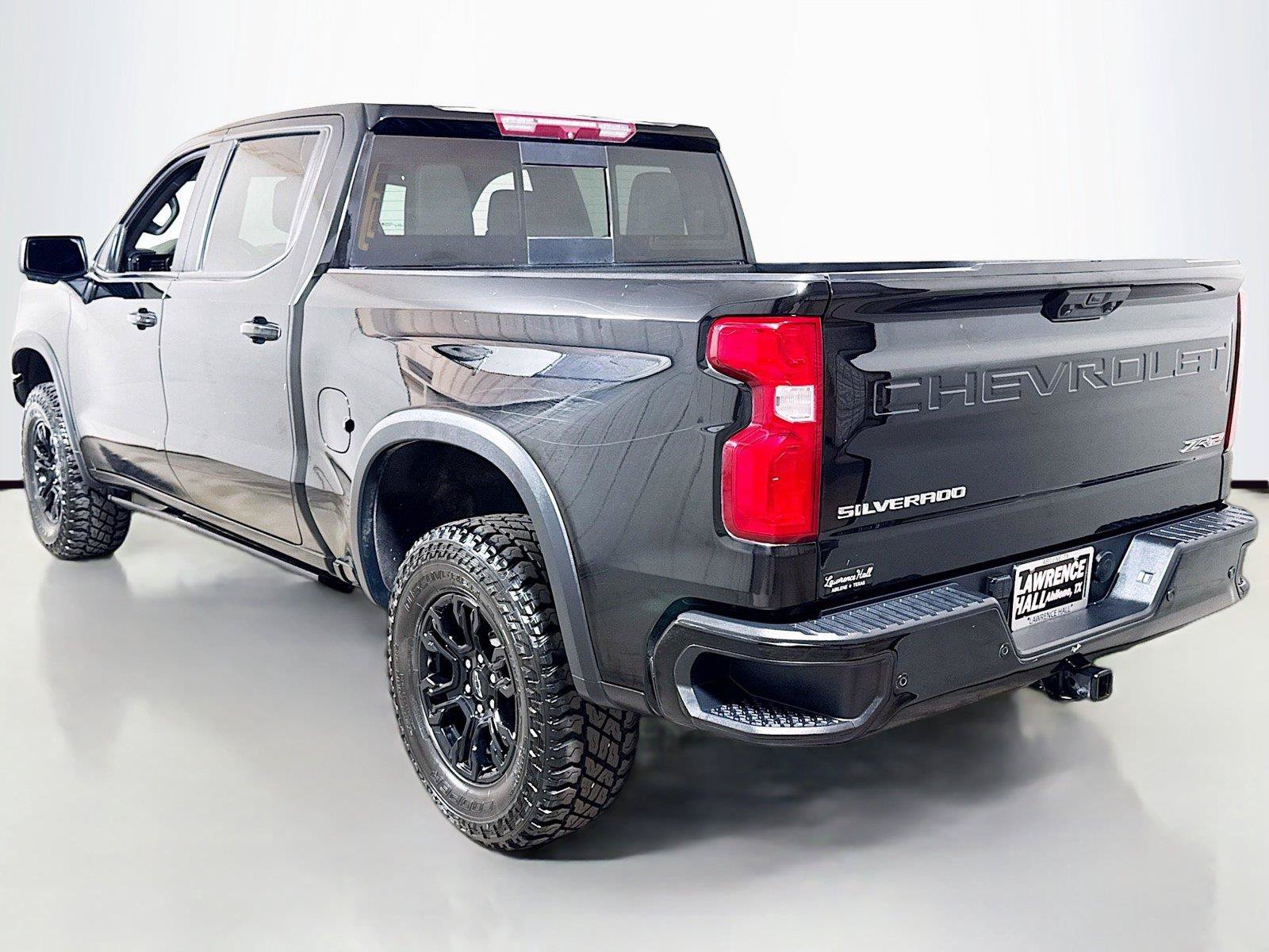 Used 2023 Chevrolet Silverado 1500 ZR2 AWD/4WD image 6