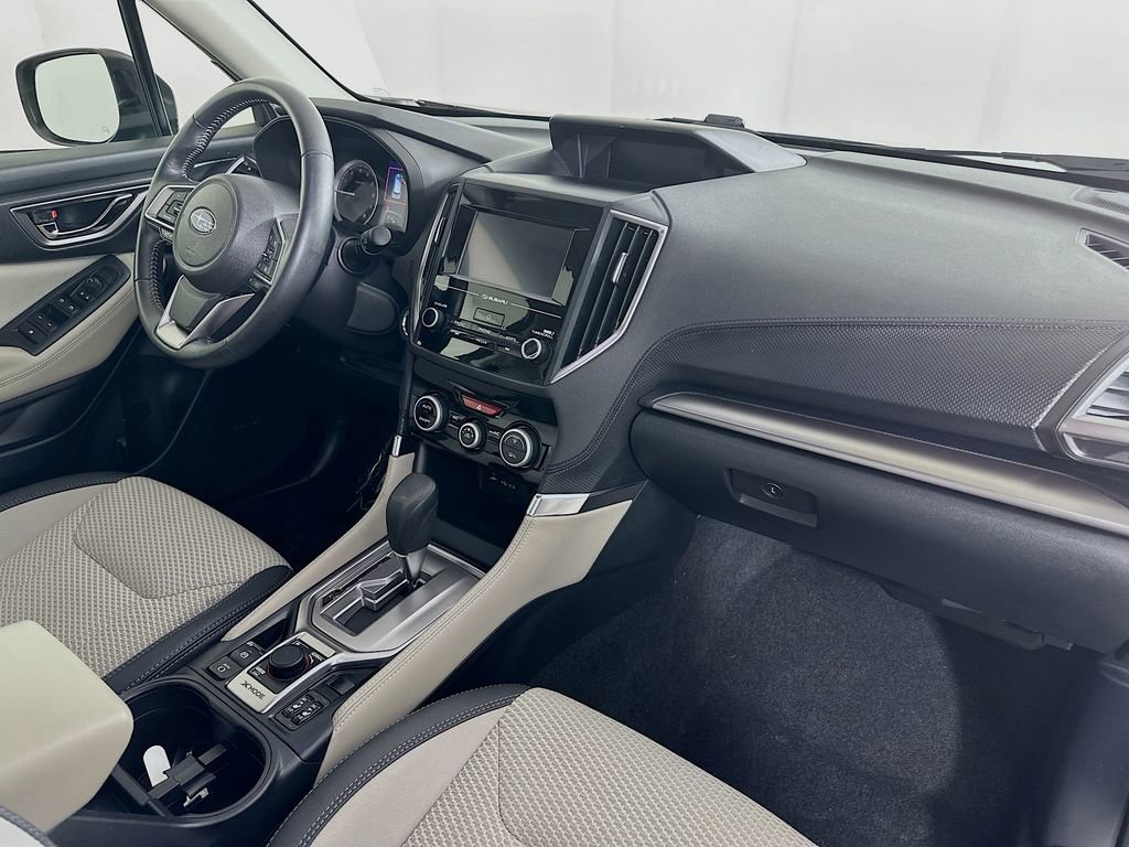 Used 2024 Subaru Forester Premium image 36