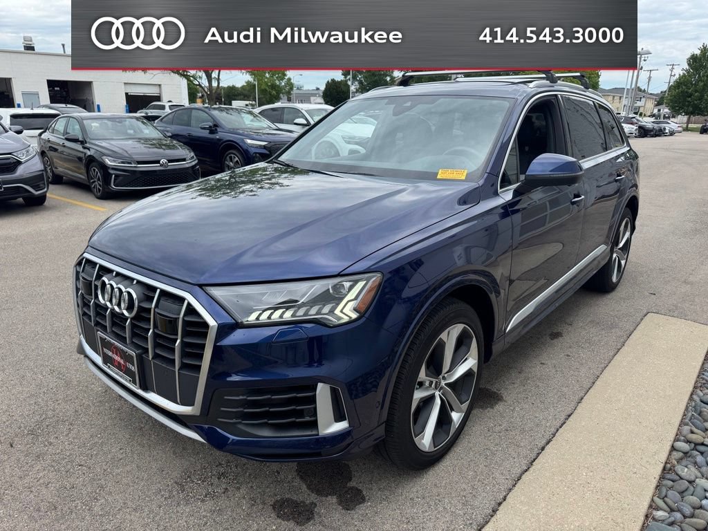 Used 2023 Audi Q7 3.0T Premium Plus w/ Premium Plus Package AWD/4WD image 7