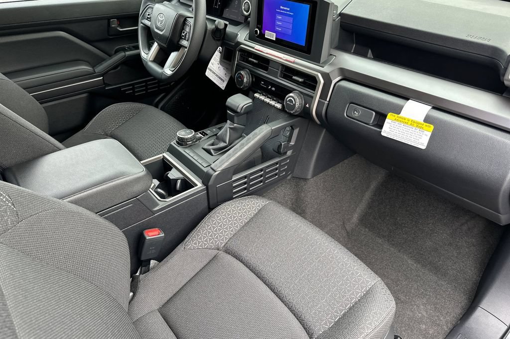 New 2026 Toyota 4Runner SR5 AWD/4WD image 14