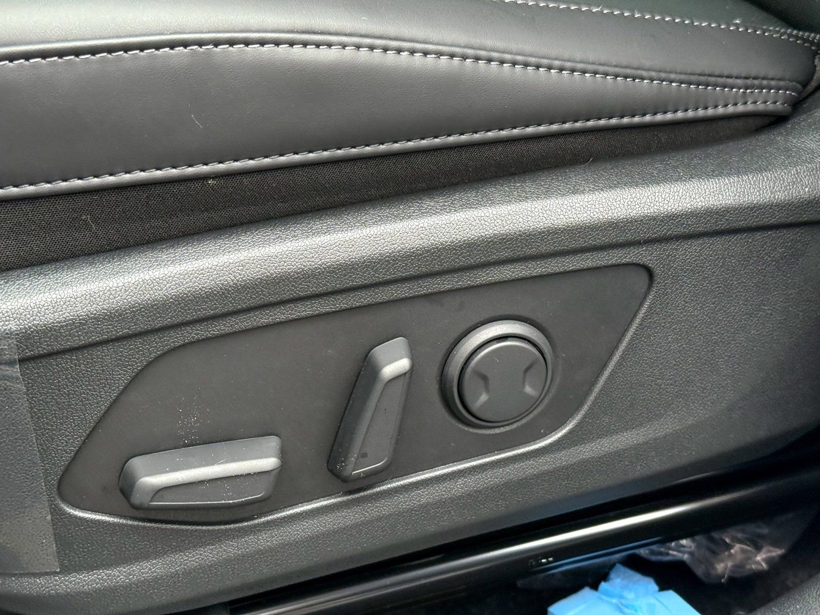 New 2026 Kia Sorento EX image 16