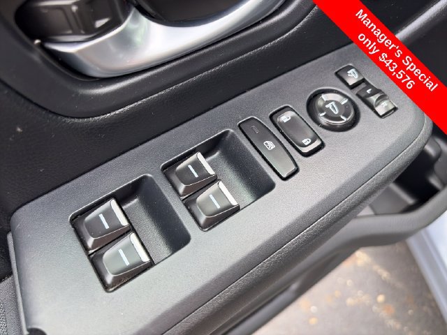 Used 2025 Honda Pilot TrailSport image 20