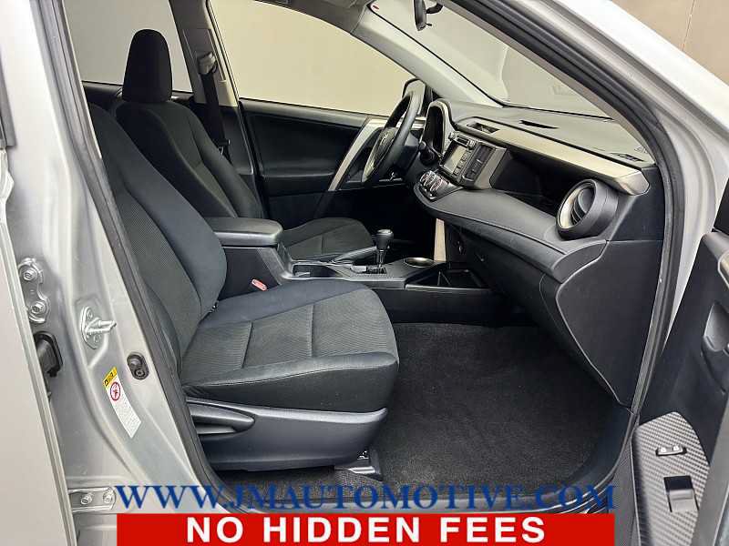 Used 2015 Toyota RAV4 LE AWD/4WD image 19